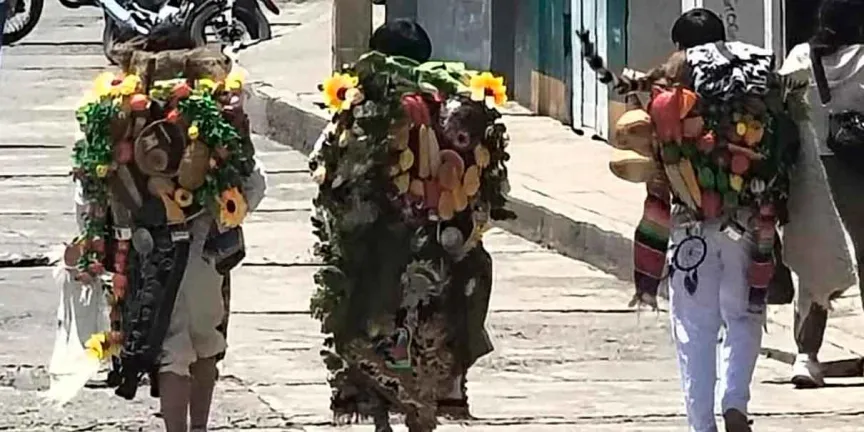 Estallido de mosquetón quemó a un menor en Tianguismanalco 