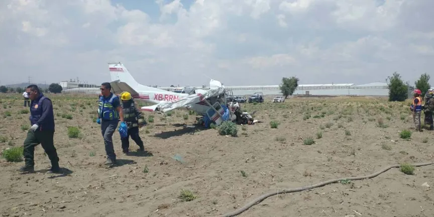 Cayó avioneta en terrenos de Xalmimilulco, Huejotzingo