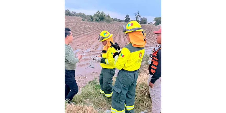 Tromba en Tlachichuca causa daños en la colonia Nueva Esperanza