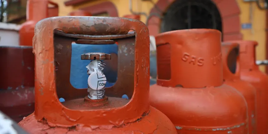 Gas LP baja en Puebla tras alzas: tanque de 20 kilos cuesta 382 pesos