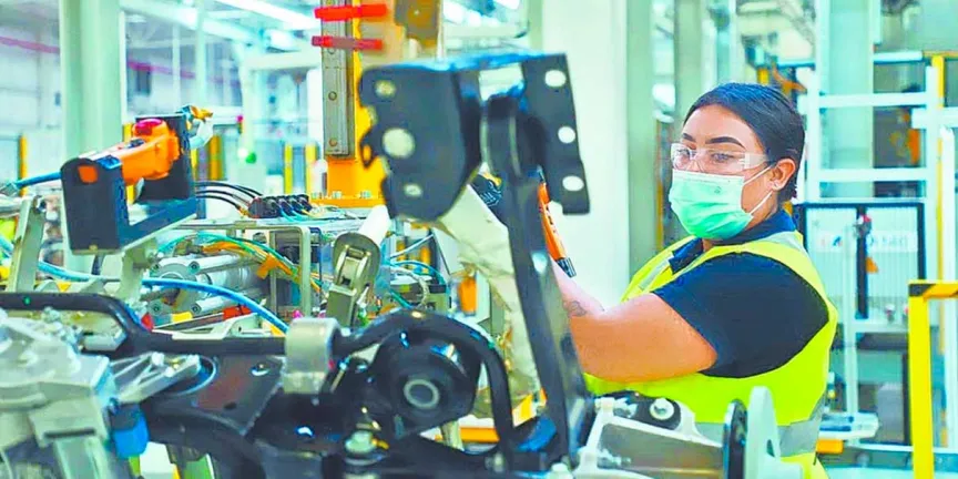 La industria de la transformación pasa por un bajón salarial y de personal asegurado