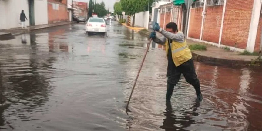 Más de 20 puntos de encharcamiento atendió Agua de Puebla