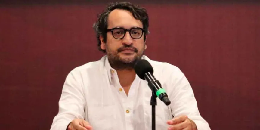Andy López Beltrán deja Morena entre críticas por falta de título universitario