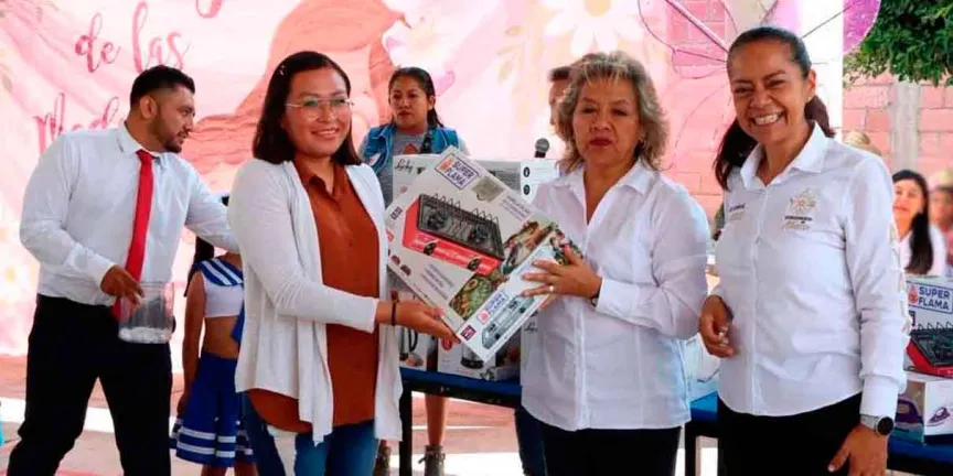  Siguen las celebraciones a las mamás de Atlixco