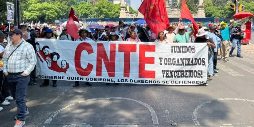 Maestros de la CNTE inician movilizaciones previas a la huelga nacional