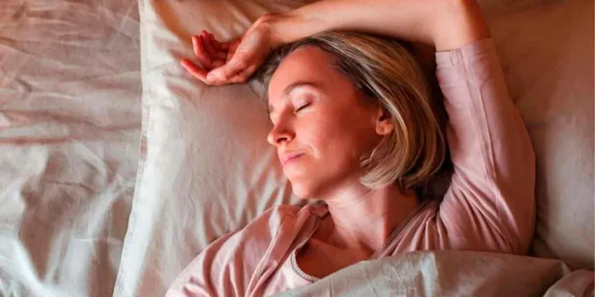 Científicos descubren cuántas horas debes dormir para retrasar el envejecimiento