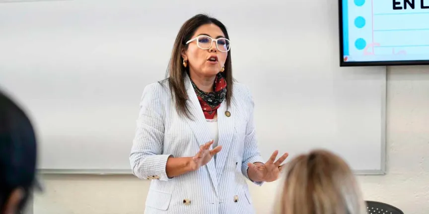 Genoveva Huerta pidió a poblanos unirse para sacar a Morena en el 2027