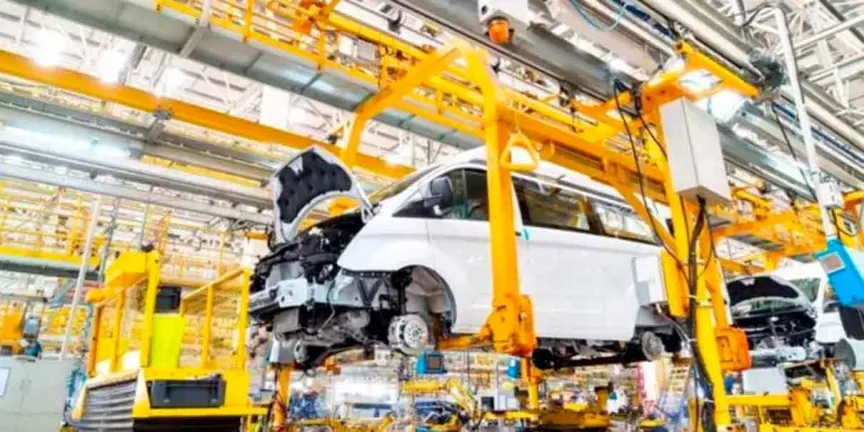 Industria mexicana crece por nearshoring y rompe dependencia de importaciones