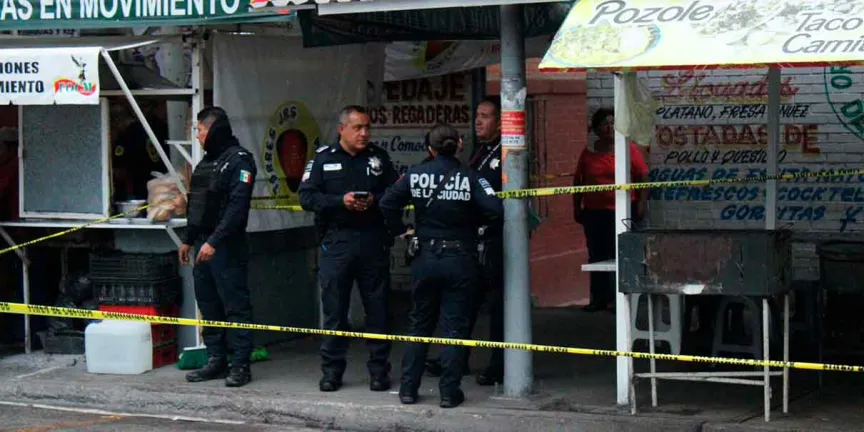 Asesinan a líder ambulante en Agua Santa; sicarios huyen