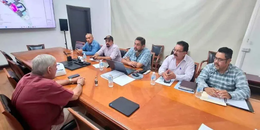 Autoridades de Huauchinango revisan proyecto del nuevo Rastro Municipal