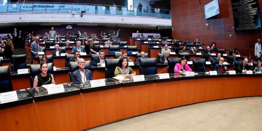 Senado aprueba reforma judicial de Claudia Sheinbaum y aplaza elección de 2027 hasta 2028
