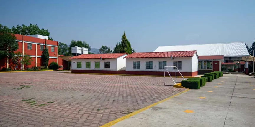 Por el Día de las Madres, este viernes no hay clases en Puebla: SEP