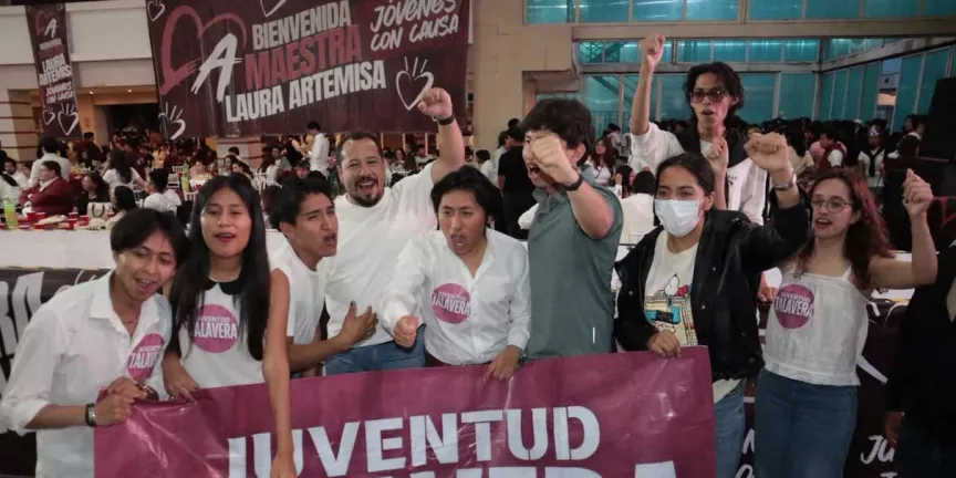 Terminaron borrachos jóvenes poblanos del Bienestar durante evento de redes de apoyo 
