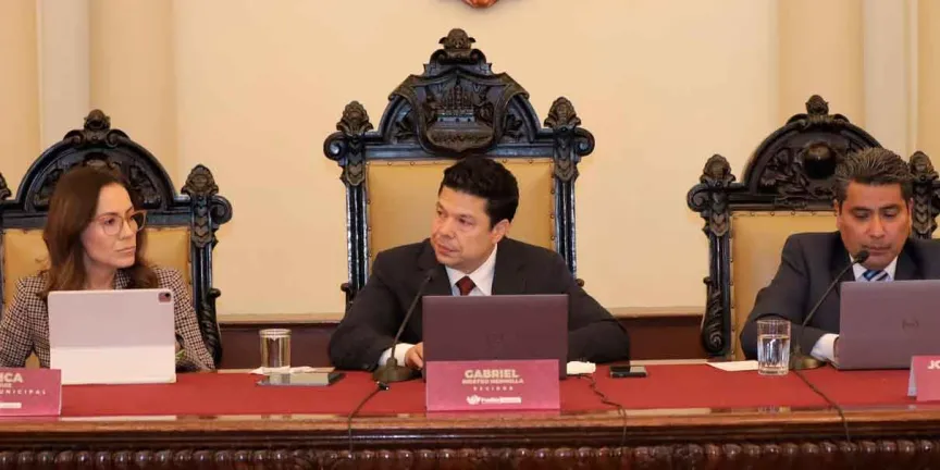 Aprueba Cabildo jubilaciones a trabajadoras y trabajadores del Ayuntamiento de Puebla
