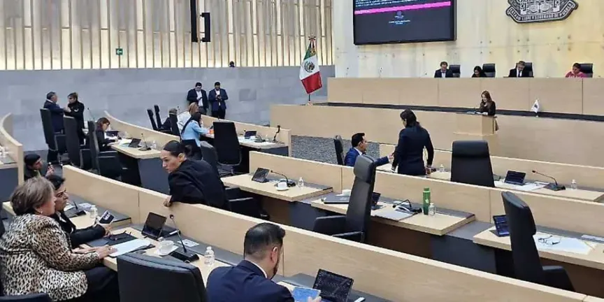 Diputados poblanos pisan el acelerador para aprobar iniciativas 