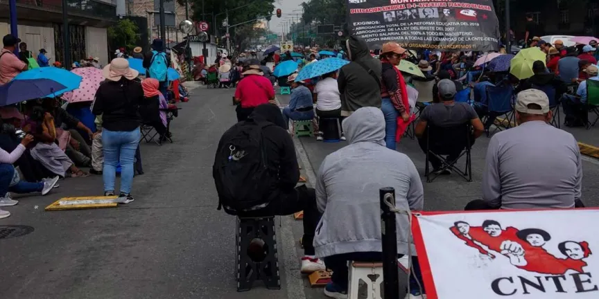 ASF revela pagos a maestros fallecidos en estados controlados por la CNTE