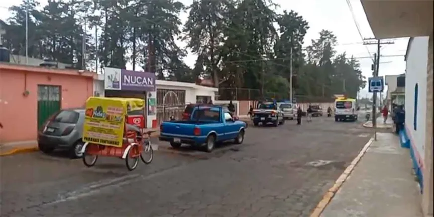 Hombre pierde la vida en la vía pública cerca de una escuela en Ciudad Serdán