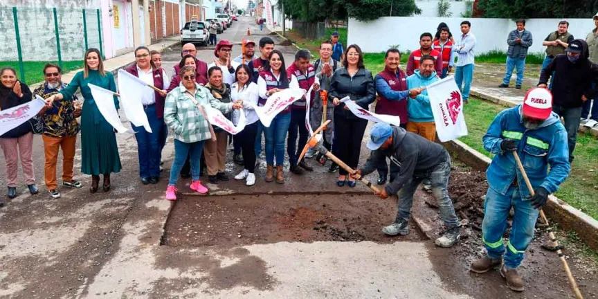 Con módulos de maquinaria propios, Tonantzin Fernández da banderazo de arranque al Bachetón 2026 en San Pedro Cholula