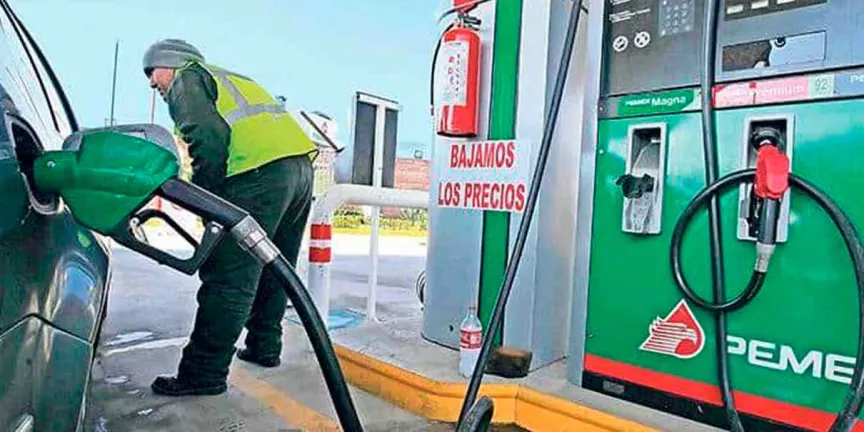 Crisis de gasolina en Oaxaca cumple cuatro días; hasta 18 gasolineras permanecen cerradas