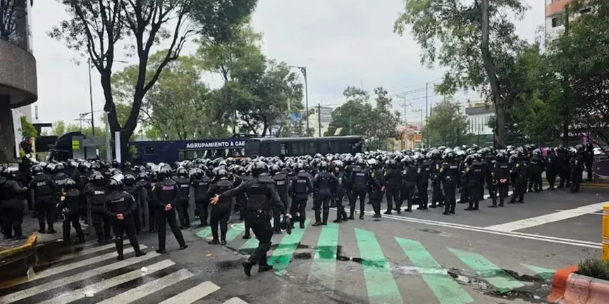 Frenan avance de la CNTE en CDMX hacia estadio del Mundial 2026