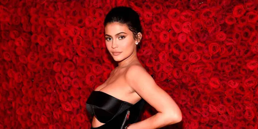 El secreto de Kylie Jenner contra la celulitis: así cuida su piel antes del verano