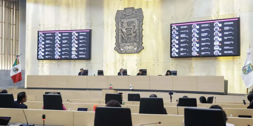 Ni influencers ni youtubers serán diputados en Puebla, “hay que mejorar el nivel”: Congreso