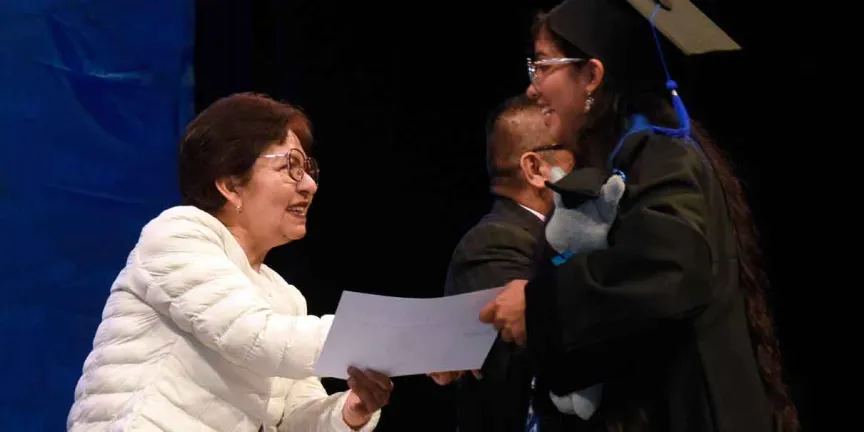 Preside Rectora Lilia Cedillo graduación del Bachillerato Internacional 5 de Mayo de la BUAP