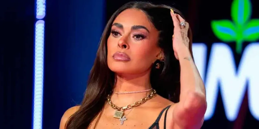 A Galilea Montijo se le descompone el rostro en televisión y genera polémica en redes