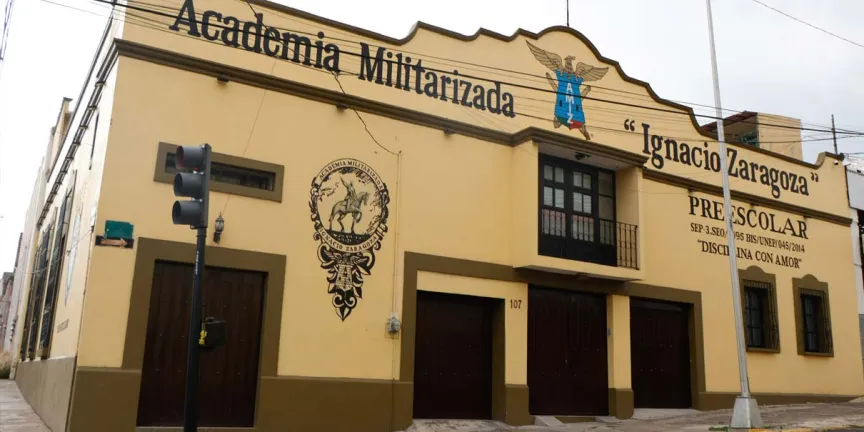 Al ser clausurada, la academia "Ignacio Zaragoza" debe regresar documentación estudiantil