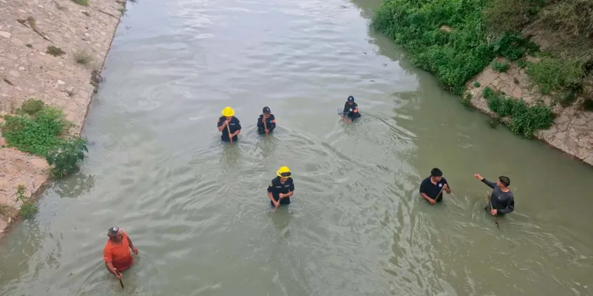 Brigadas buscan cuerpo de un hombre en el canal de Valsequillo