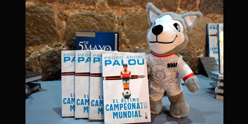 Pedro Ángel Palou presenta en Zacatlán una novela que une fútbol, literatura y grandes personajes