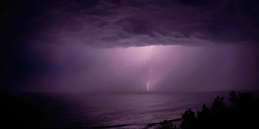 Tormenta negra amenaza a México: 19 estados enfrentan riesgo de lluvias intensas