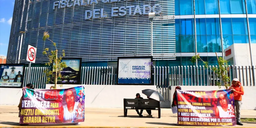 UPVA 28 de Octubre marcha en Puebla por justicia para Meztli Sarabia