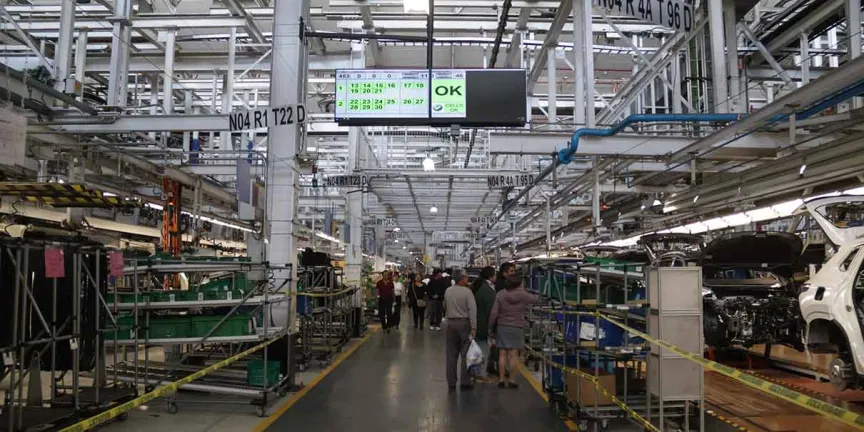 Volkswagen reducirá producción y simplificará su negocio como parte de su plan 2030