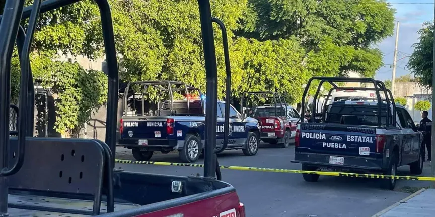 Ataque a balazos en autolavado de Tehuacán deja un muerto y un herido