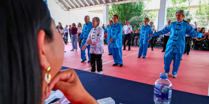 Tonantzin Fernández entrega rehabilitación de la Casa del Abue en San Pedro Cholula