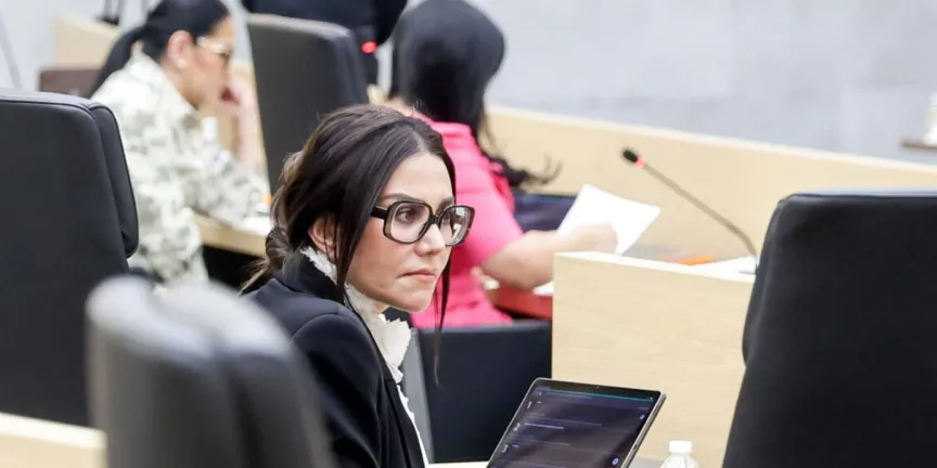 Afloran diferencias entre diputadas de Morena y exhiben falta de resultados 