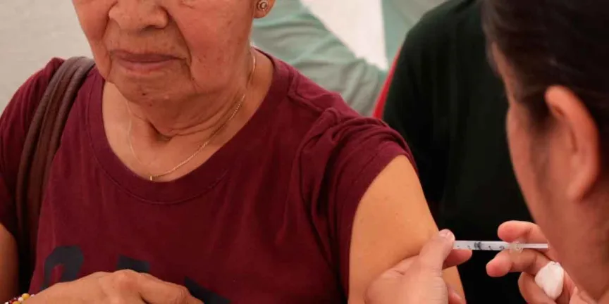 DIF San Pedro Cholula realizó una Jornada de Salud  para adultos mayores 