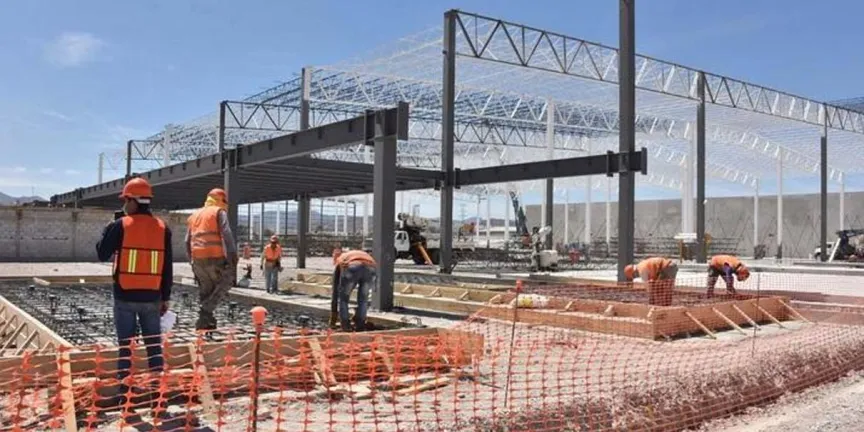 Inversión productiva en México liga dos meses al alza, impulsada por el gasto público