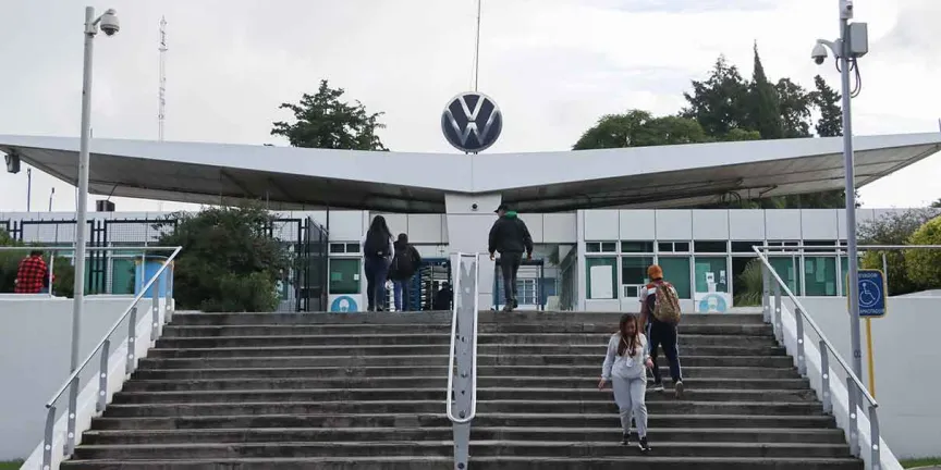 Volkswagen Puebla y Sitiavw buscan evitar huelga con negociación en CDMX