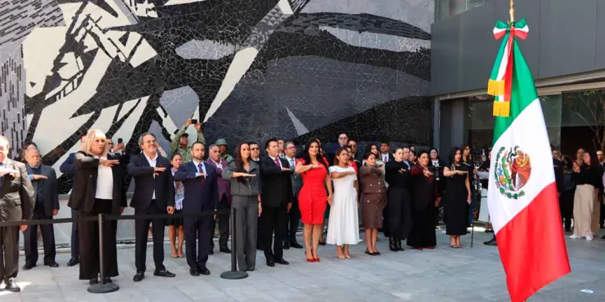 Realizan en el Congreso del Estado Guardias de Honor con motivo de las Fiestas Patrias