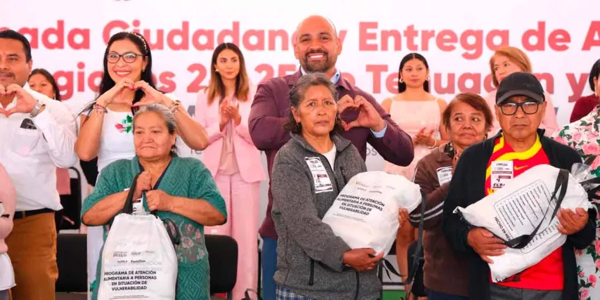 SEDIF acerca apoyos y servicios a las familias de Tlatlauquitepec