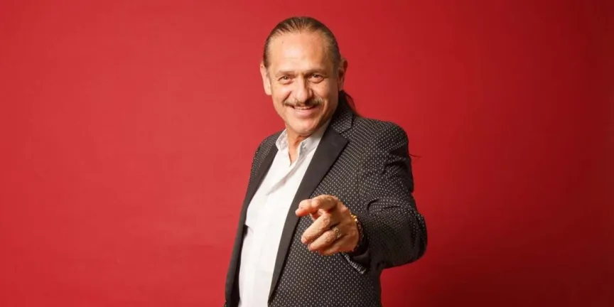 Teo González llega a Tlaxcala con imitaciones, humor y más de 45 años de carrera